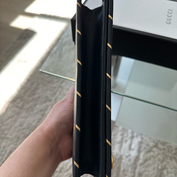 Gucci Diagonal GG Chain Wallet - Picture 6 of 11